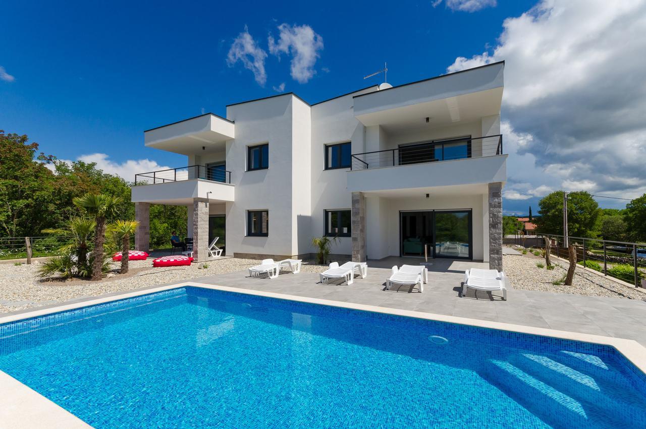 Apartments Residence Romance Pinezići Eksteriør billede